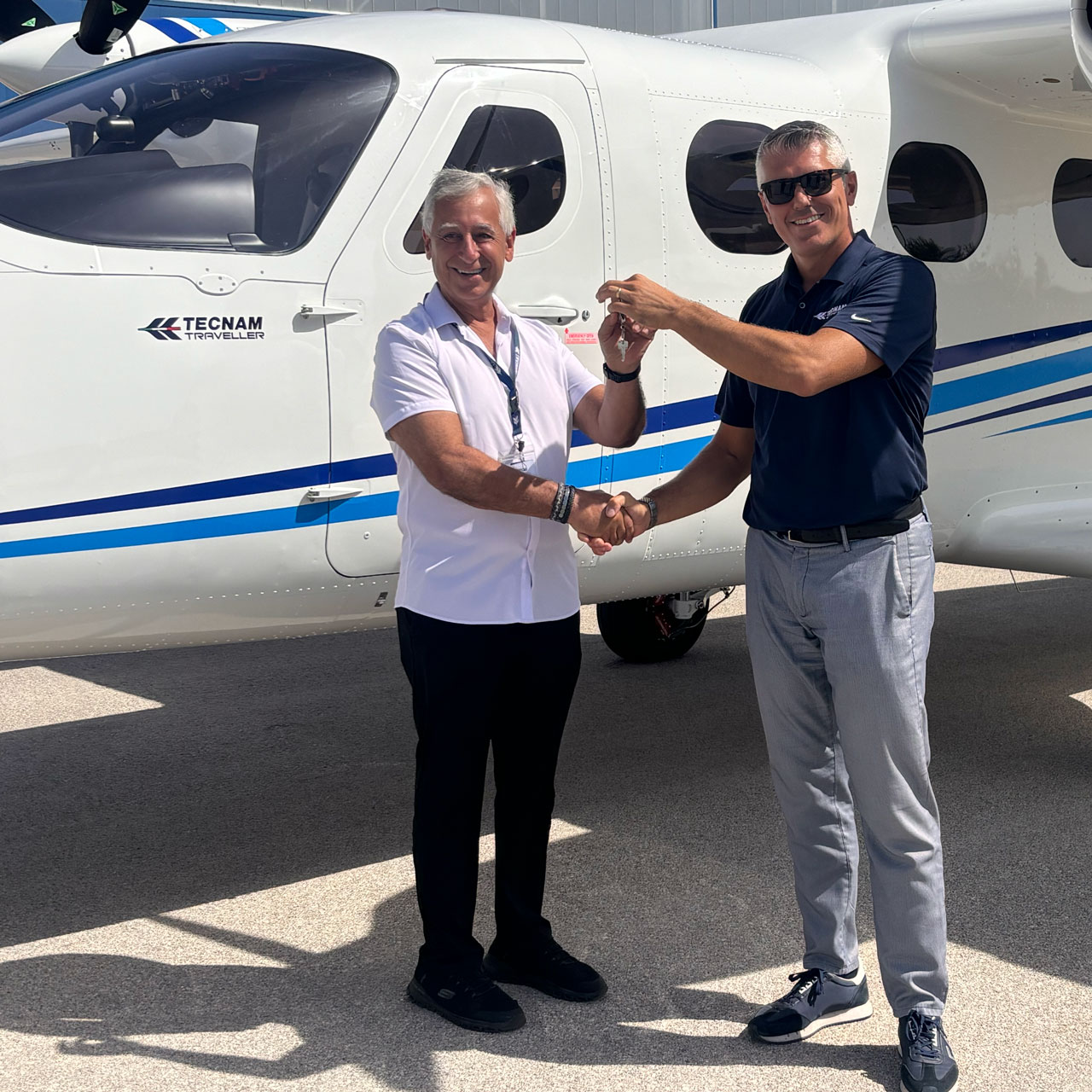 Tecnam P2012 Traveller își<br />începe misiunea